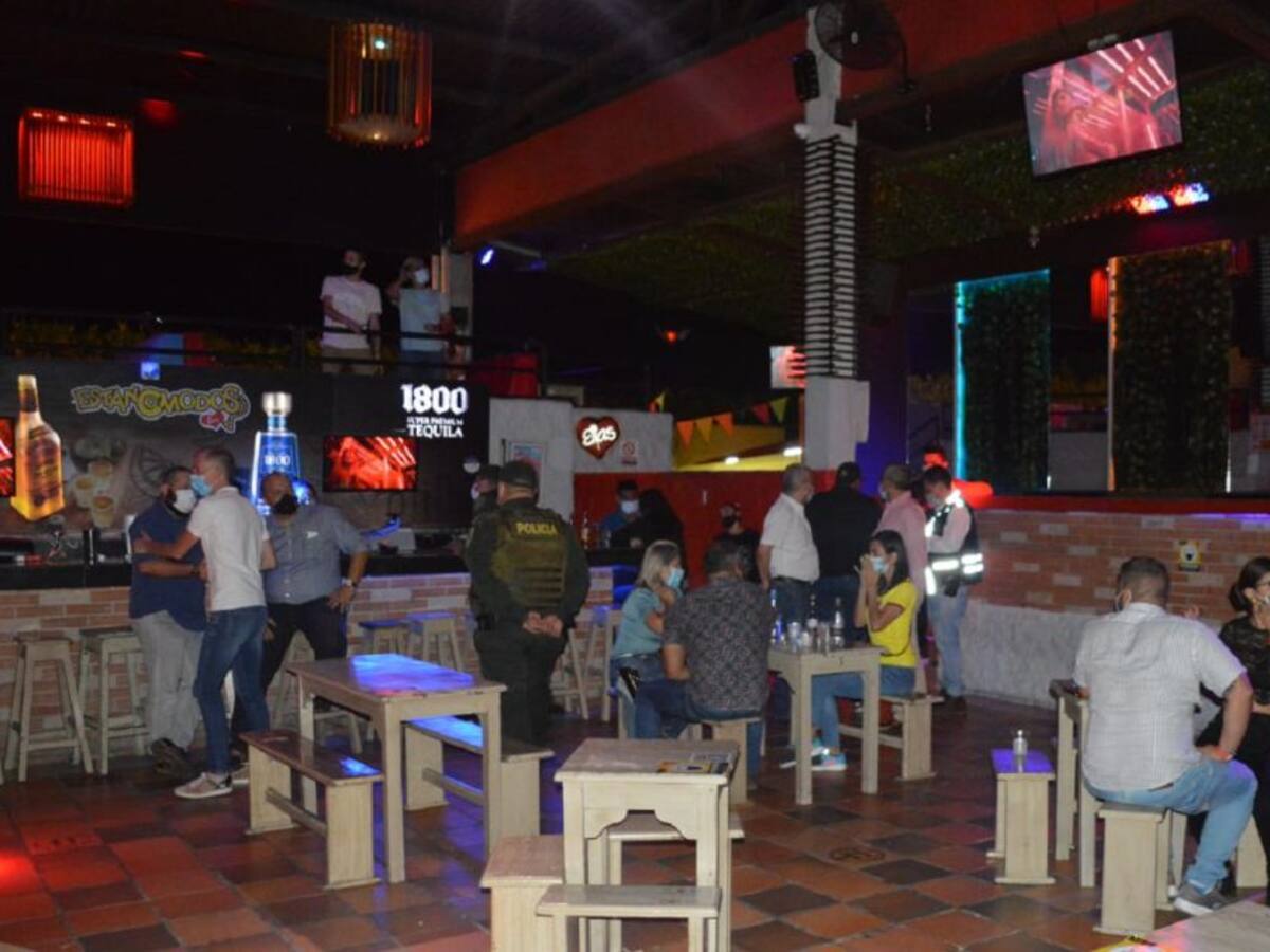 Intensos operativos de control en bares de Ibagué