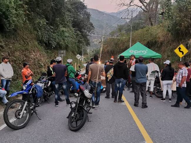 Comunidad de Valle de Toledo protestó en campamento de EPM -Hidroituango