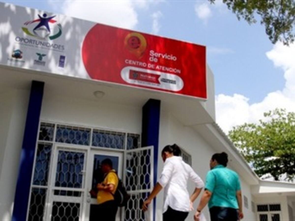 30.000 millones de pesos invertirá el Gobierno para los centros de empleo