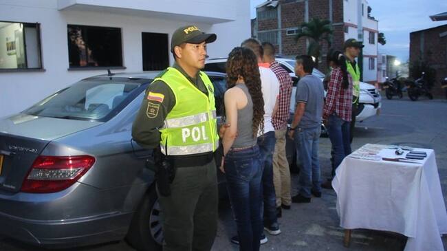 Capturan a falsos policías que robaban con engaños en Santander. Foto: La Wcon Julio Sánchez Cristo
