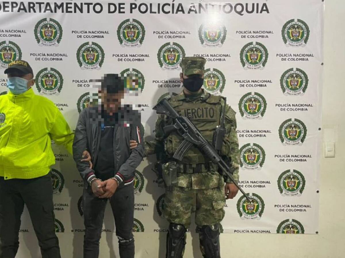 Capturan responsable de incinerar ocho carros y un peaje en Antioquia
