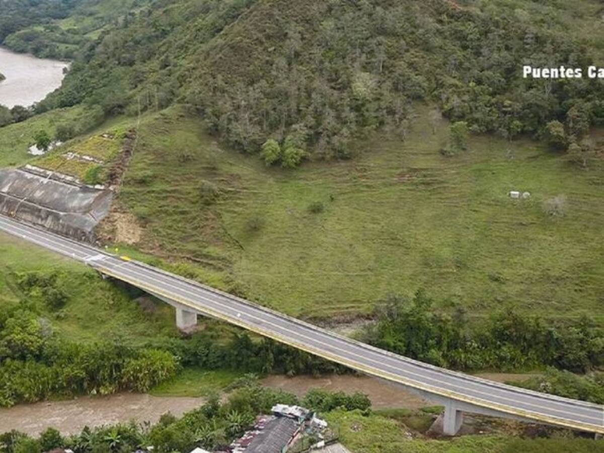 Pacífico Tres indicó que la vía que conectará a Caldas y Antioquia tiene avance del 99.9%