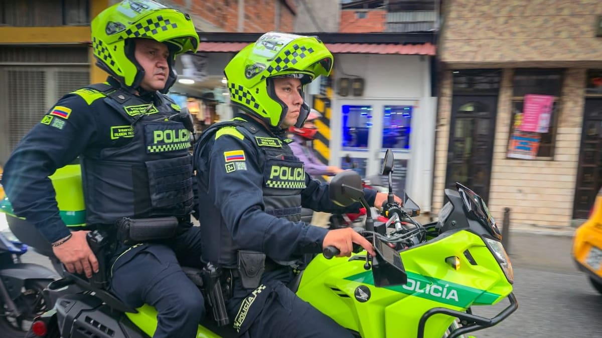 Autoridades frustraron un hurto en Bogotá: capturaron un presunto fletero y recuperaron dinero