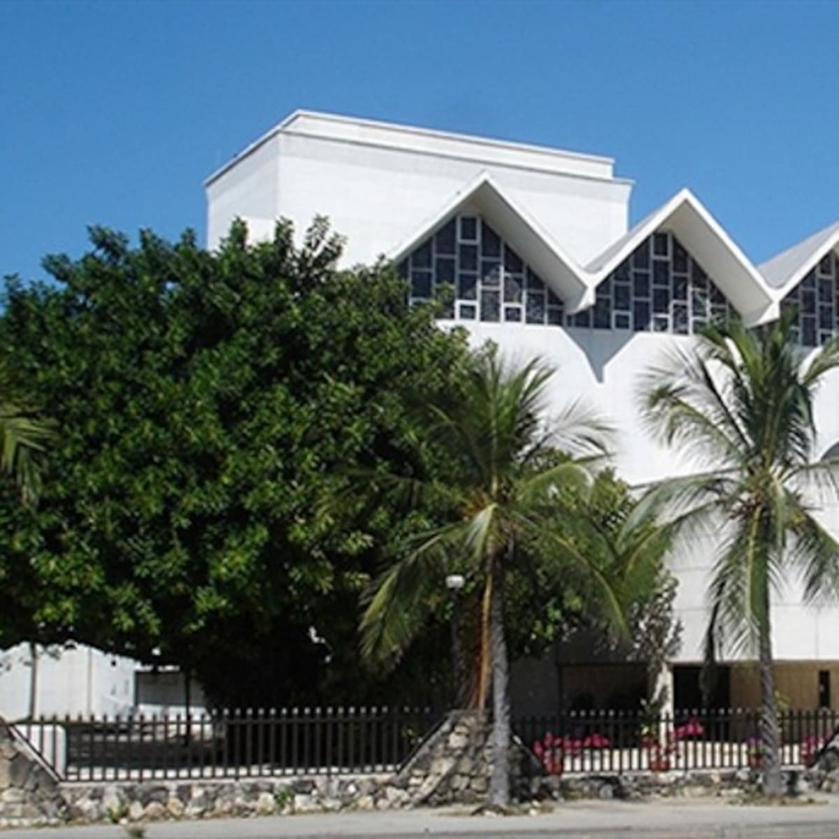 Teatro Amira de la Rosa cumple 44 años como ícono cultural de Barranquilla