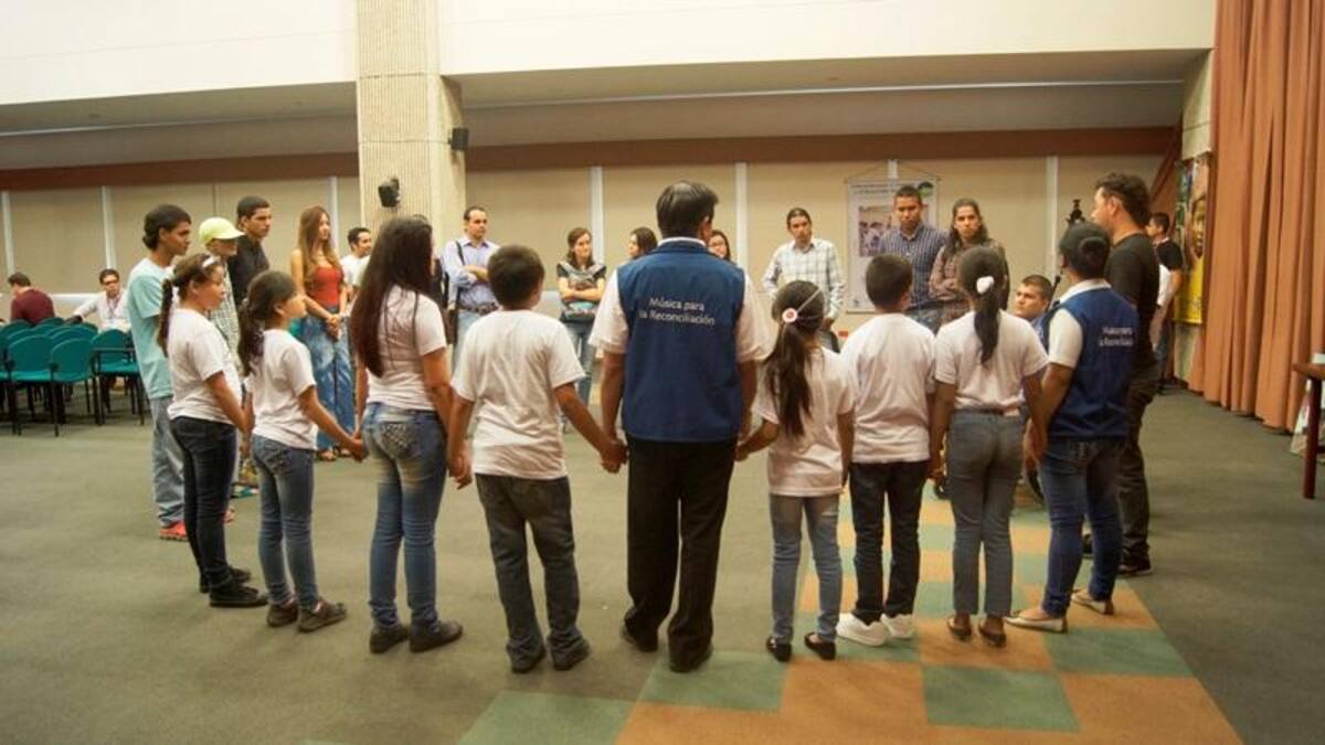 Lo que tiene “arrechos” a los bumangueses es el maltrato infantil, la contaminación, la violencia, el maltrato a la mujer, la falta de cultura ecológica, la indiferencia y la falta de oportunidades.