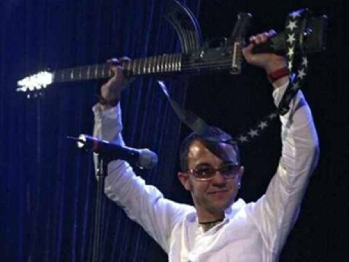 César López invitado al Foro de la Juventud en París