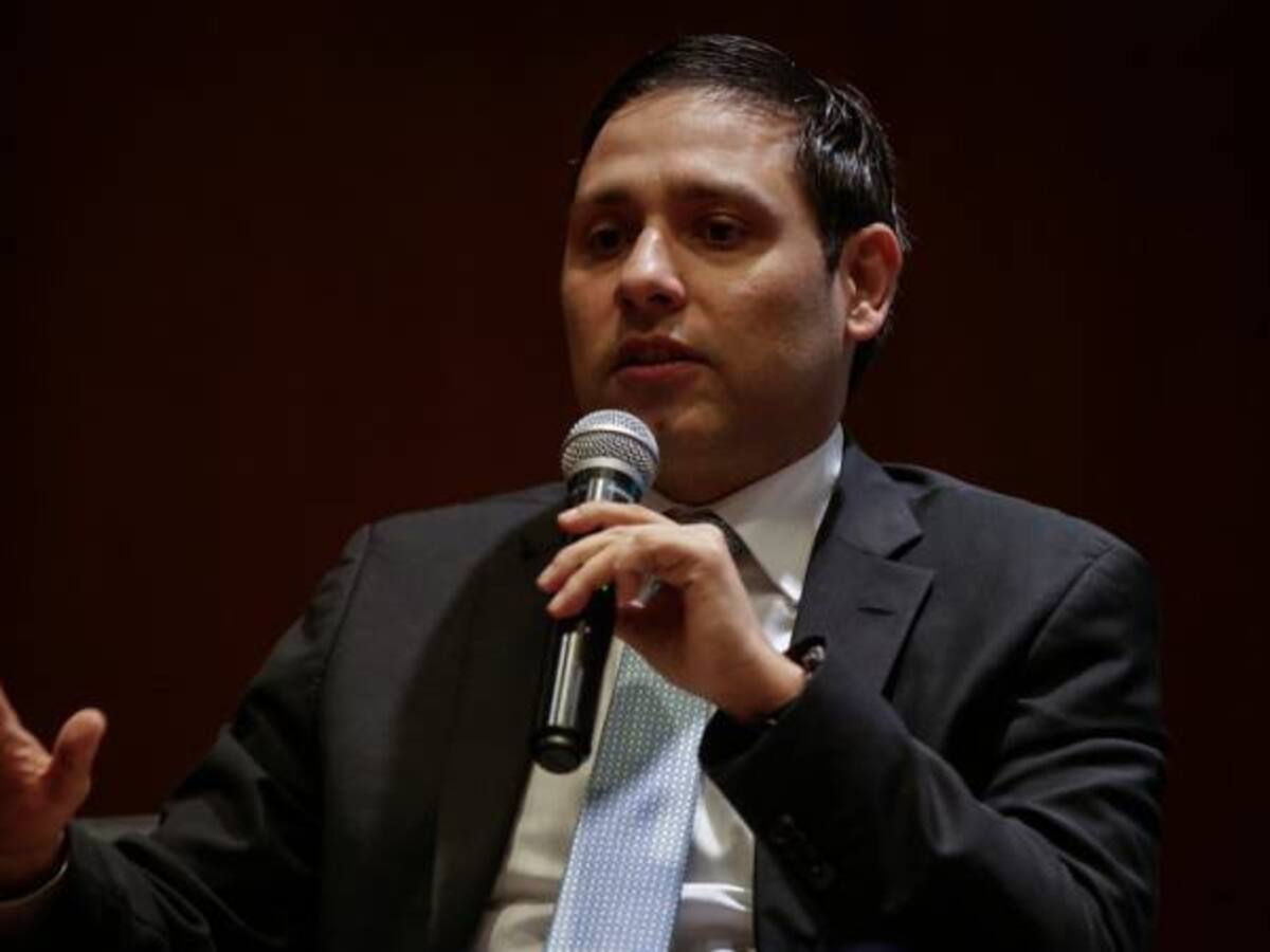 Estamos listos para recibir a los jefes de las Farc en el Congreso: Lizcano