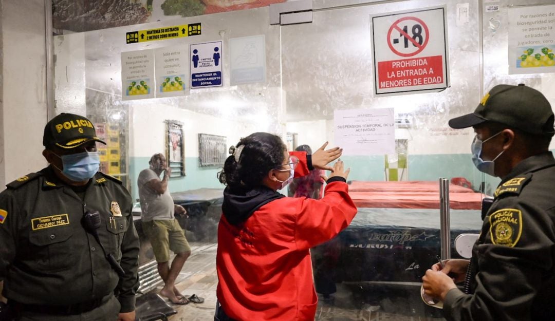 La mayoría de los cierres fueron por no contar con la debida documentación para funcionar