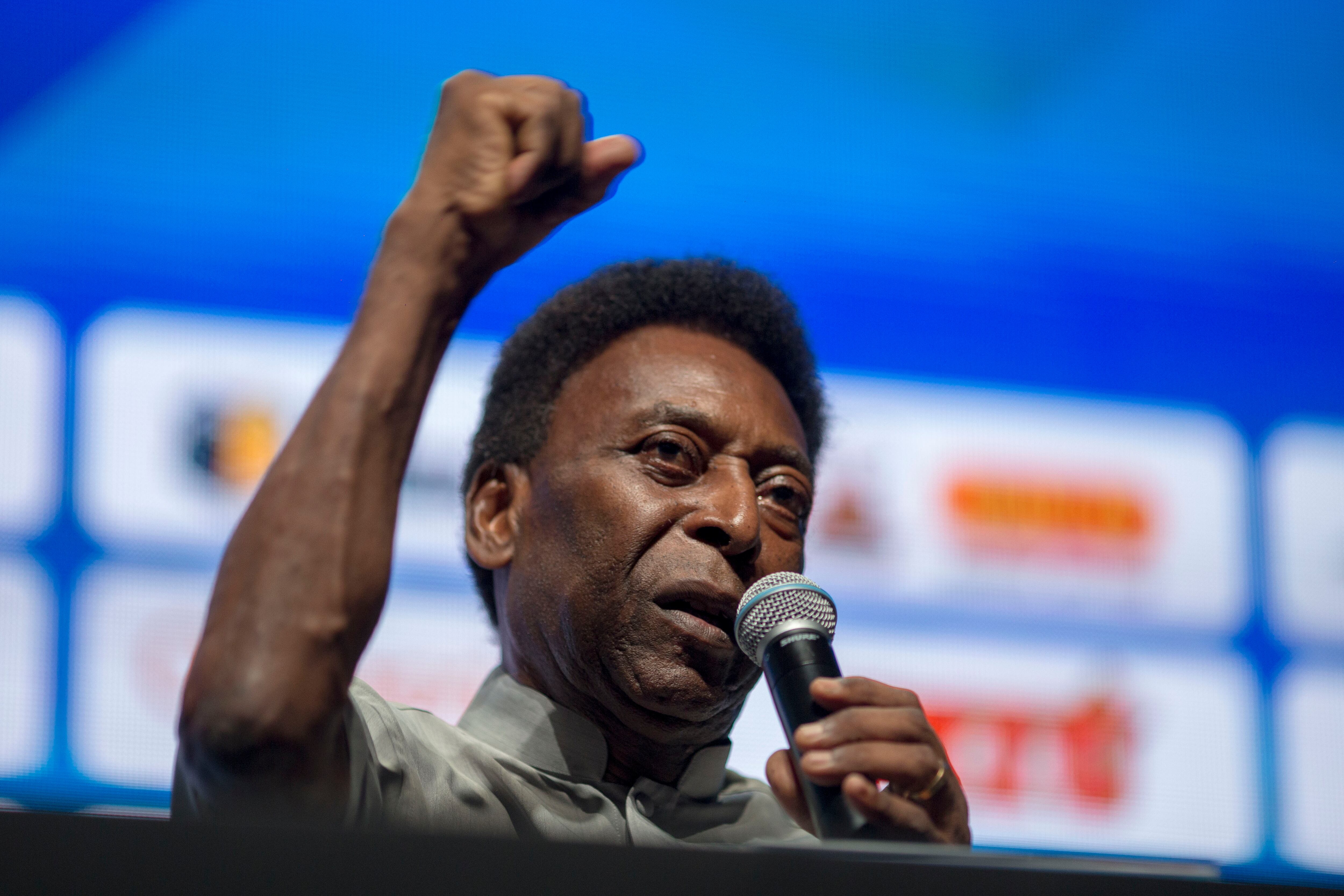 Pelé, leyenda brasileña.  / AFP PHOTO / MAURO PIMENTEL        (Photo credit should read MAURO PIMENTEL/AFP via Getty Images)