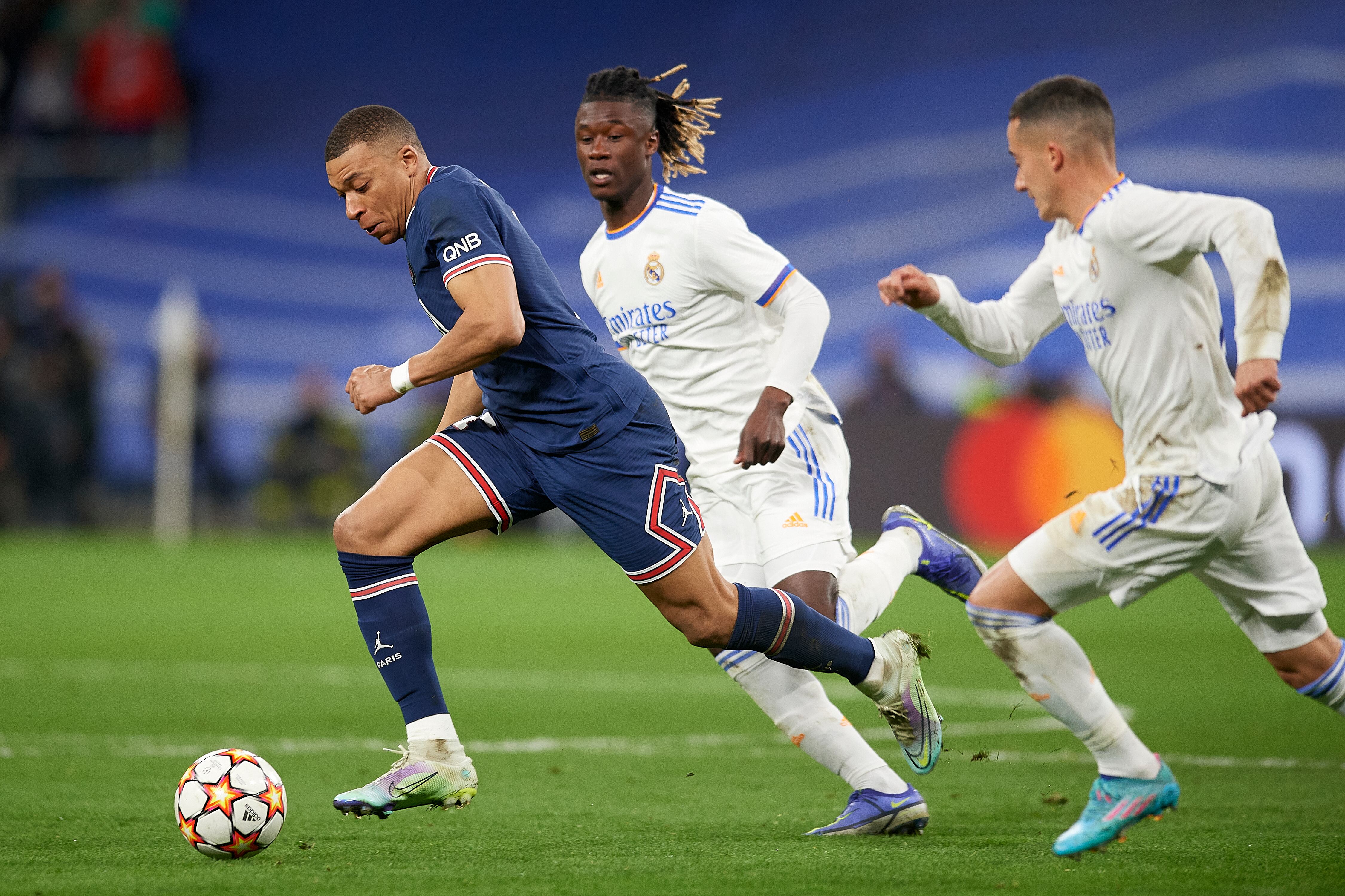Kylian Mbappé enfrentando al Real Madrid en la Liga de Campeones en el año 2022. (Photo by Jose Breton/Pics Action/NurPhoto via Getty Images)