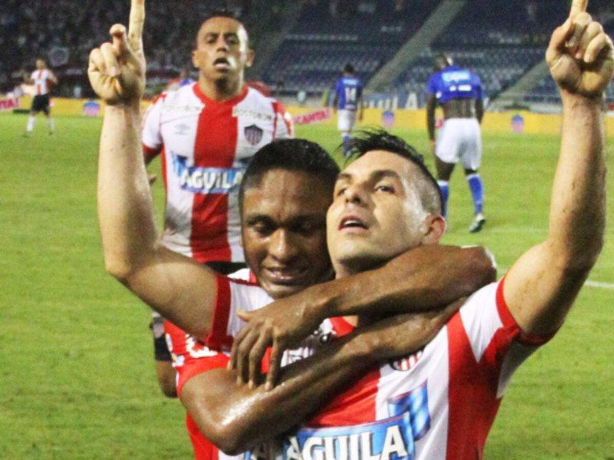 Un Viera inspirado adelanta a Junior en los cuartos de final de la Liga