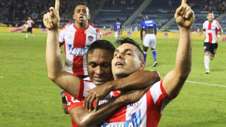 El portero uruguayo anotó el 2-0 definitivo en el triunfo ante Millonarios