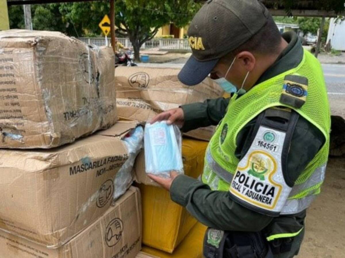 En el Magdalena decomisan $132 millones en tapabocas de contrabando