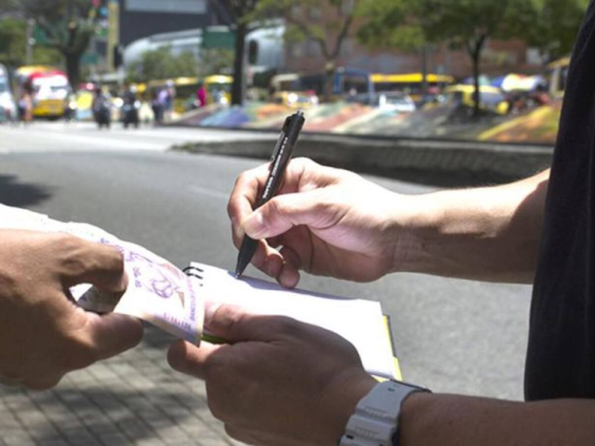 ‘Operativo Parce’ deja 18 colombianos detenidos en Uruguay por actividad gota a gota