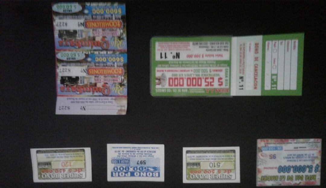 Boletas no certificadas incautadas. Imagen de archivo