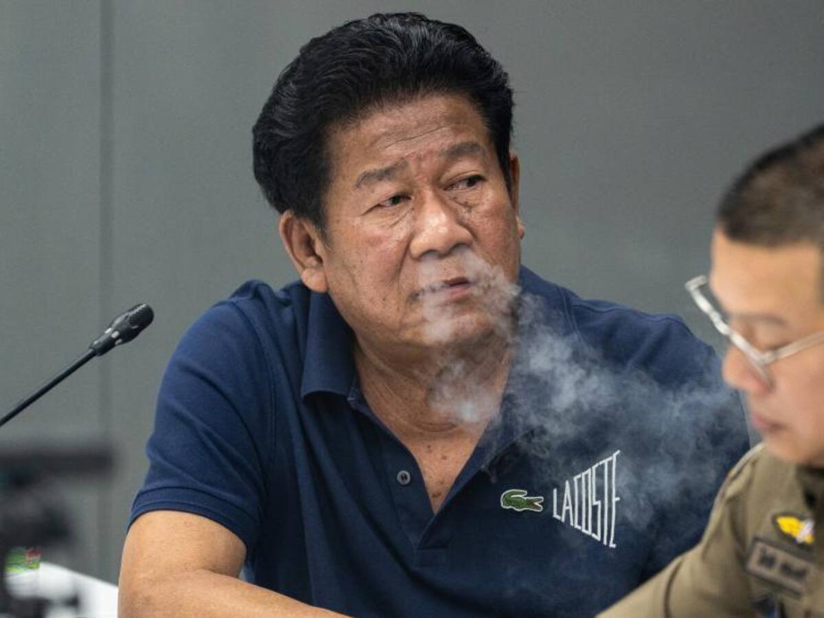 Un muerto y un herido por disparos de un exdiputado en edificio gubernamental de Tailandia