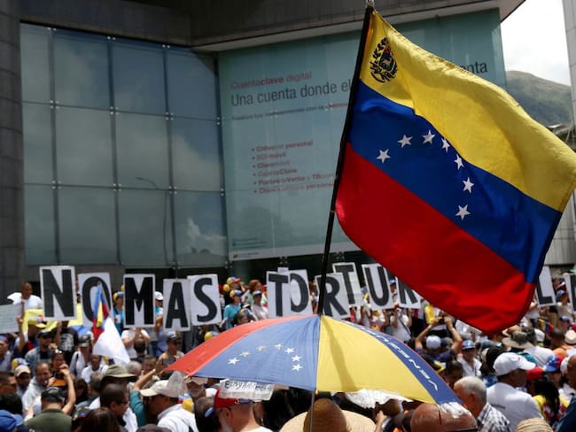 Las sanciones a Venezuela son una manera de bloquear al régimen