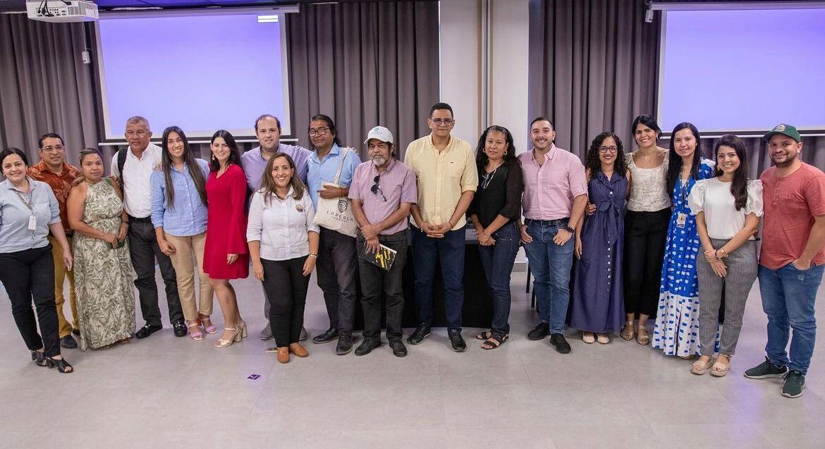 Socialización inversión recursos de Regalías . Cámara de Comercio