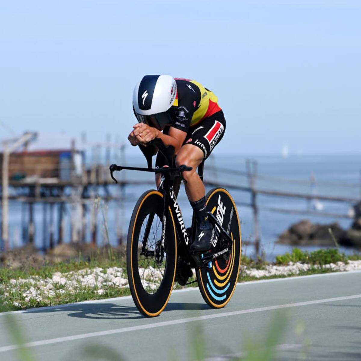 Remco Evenepoel gana la primera etapa del Giro de Italia