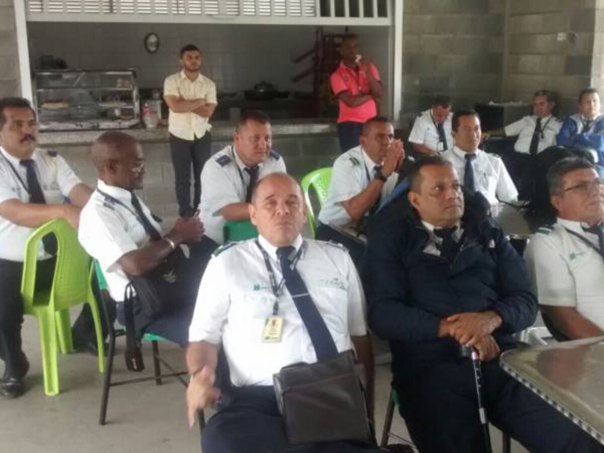 Trabajadores de Unimetro reclaman pago de salarios y seguridad social