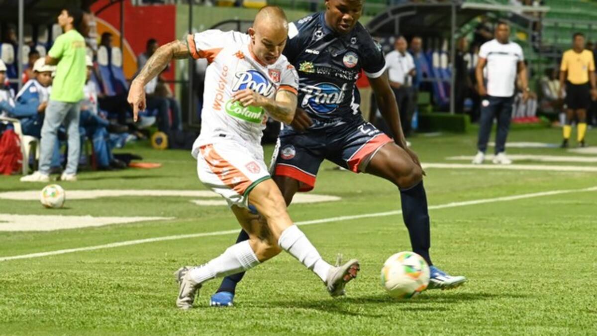 Envigado salvó un punto en Valledupar, ante un Alianza con 10 jugadores