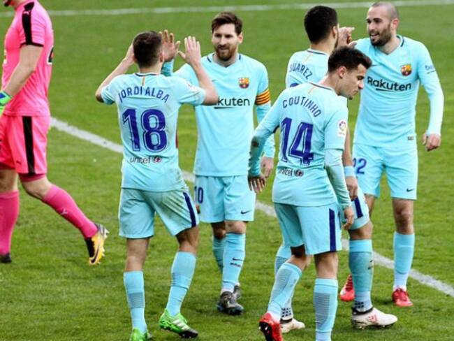 Con Mina en el banco, Barcelona venció 2-0 al Eibar como visitante