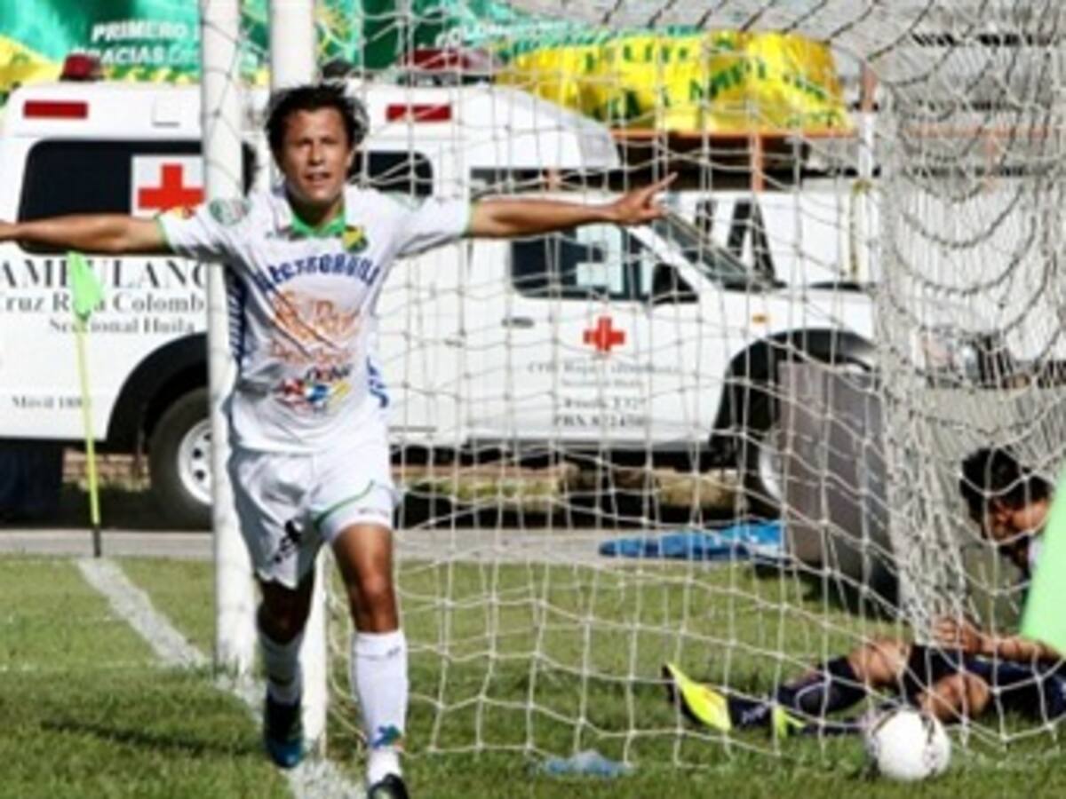 Junior, Equidad y Medellín ganaron; Atlético Huila empató y se mantiene líder del fútbol colombiano