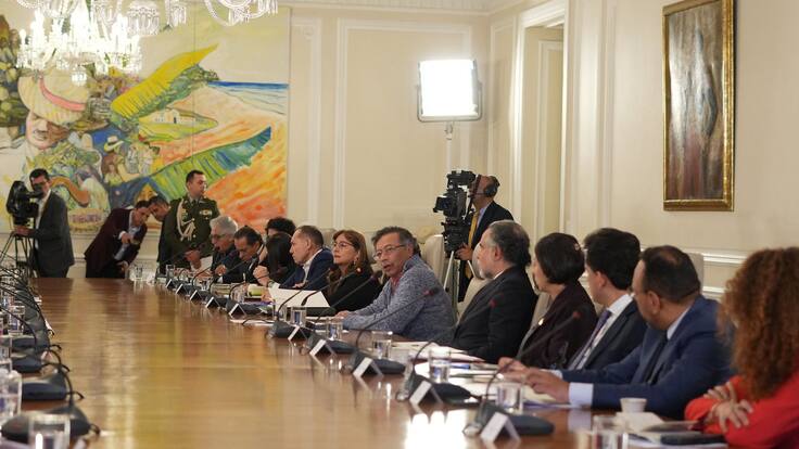 Está en riesgo el pluralismo informativo: abogado por transmisión de consejos de ministros