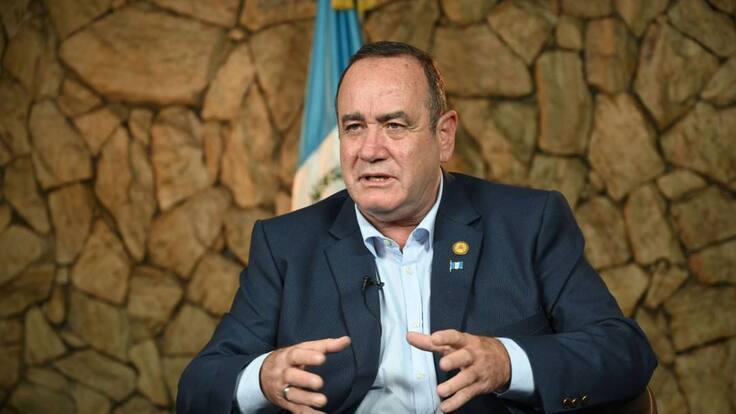 Presidente de Guatemala reconoce inmunidad de Velásquez: “no podrá ser procesado”