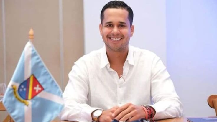 Consejo de dictaminó salida de gobernador de San Andrés y abrió investigación en su contra