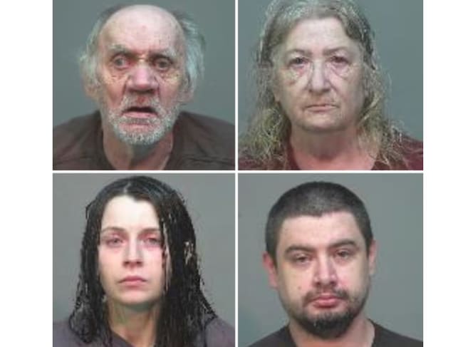 Los padres y abuelos de los menores: Gary Siders Jr, Elizabeth Siders, Gary Siders Sr. y Christina Siders.
(Cortesía: Southeastern Ohio Regional Jail)