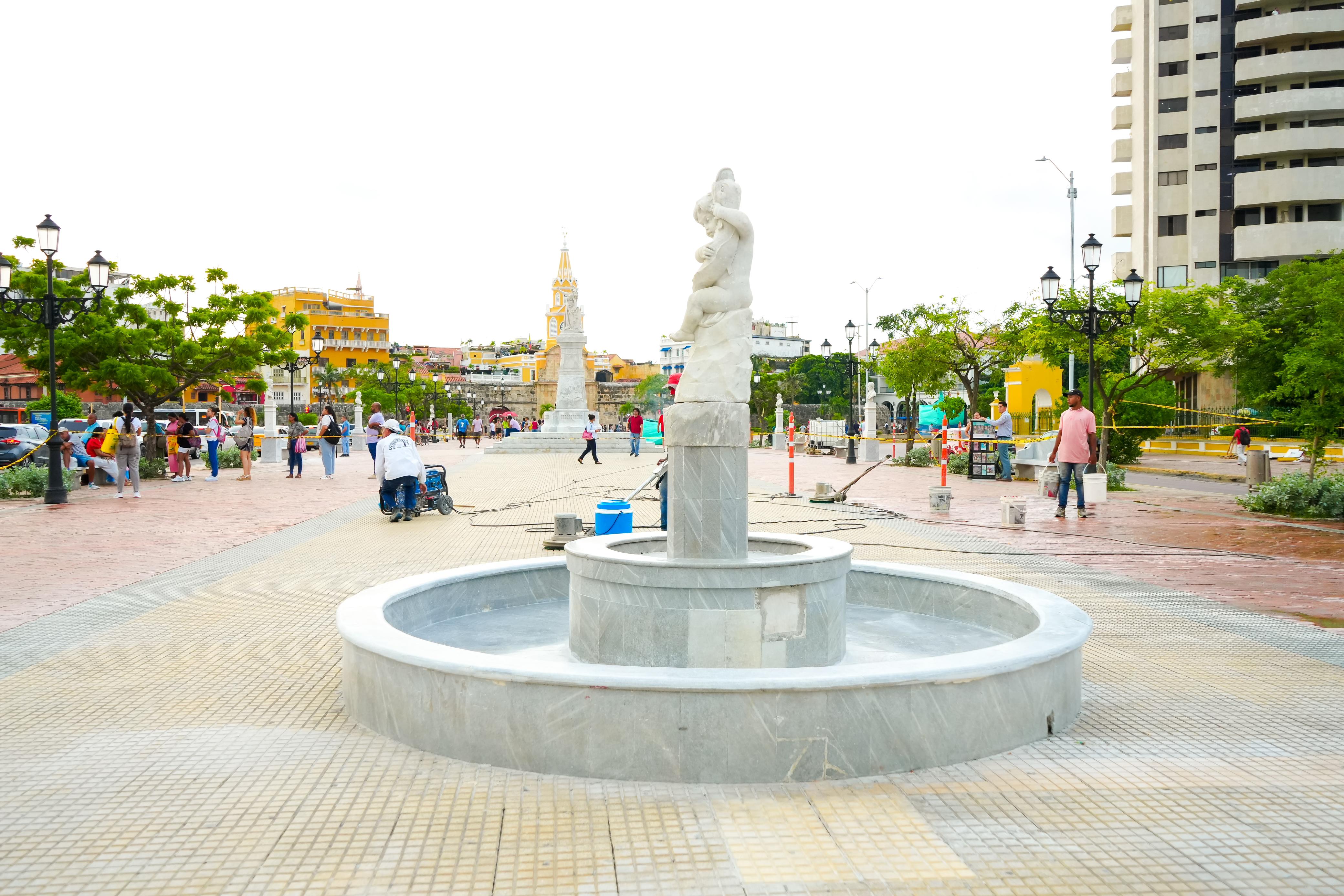 El Camellón de los Mártires continúa su proceso de recuperación con obras del Distrito