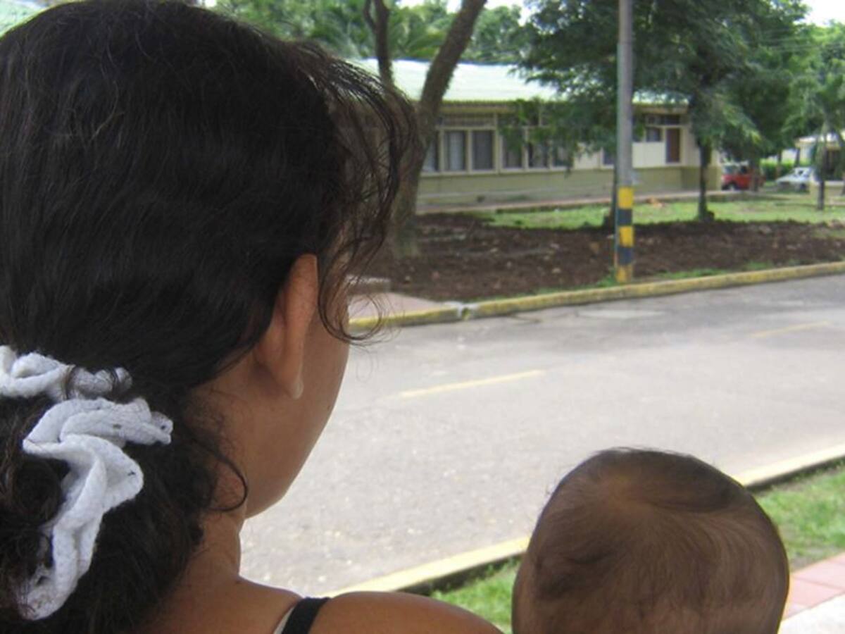 ¿Cómo prevenir los embarazos no deseados y las ETS?