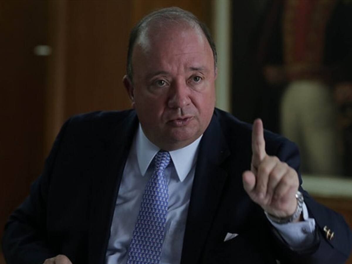 Mindefensa niega que Guacho esté reclutando jóvenes en Bogotá