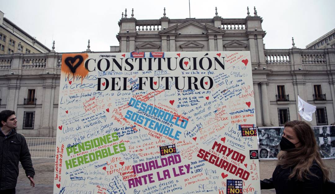 La mayoría de los estudiantes y docentes expresan su afinidad por la nueva constitución para el país.          Foto: Getty 
