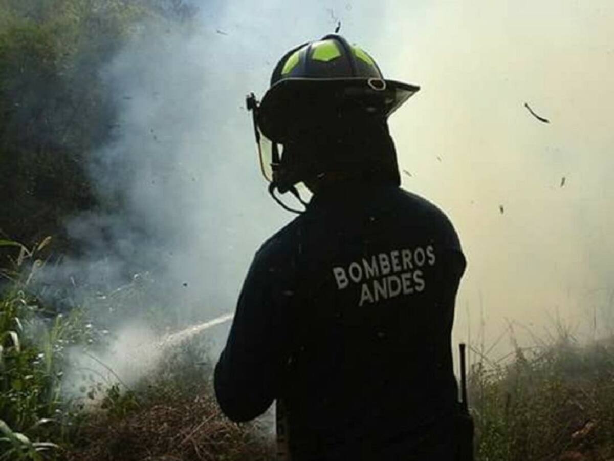 Bomberos de Andes no suspenderá actividades tras la firma de un convenio