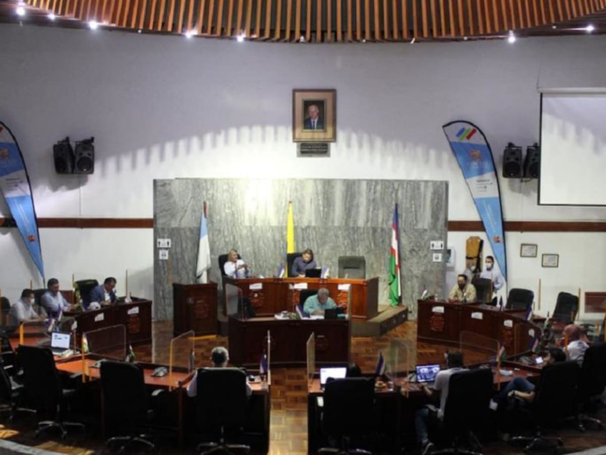 Preocupados concejales por teminación de contrato de guardas de tránsito