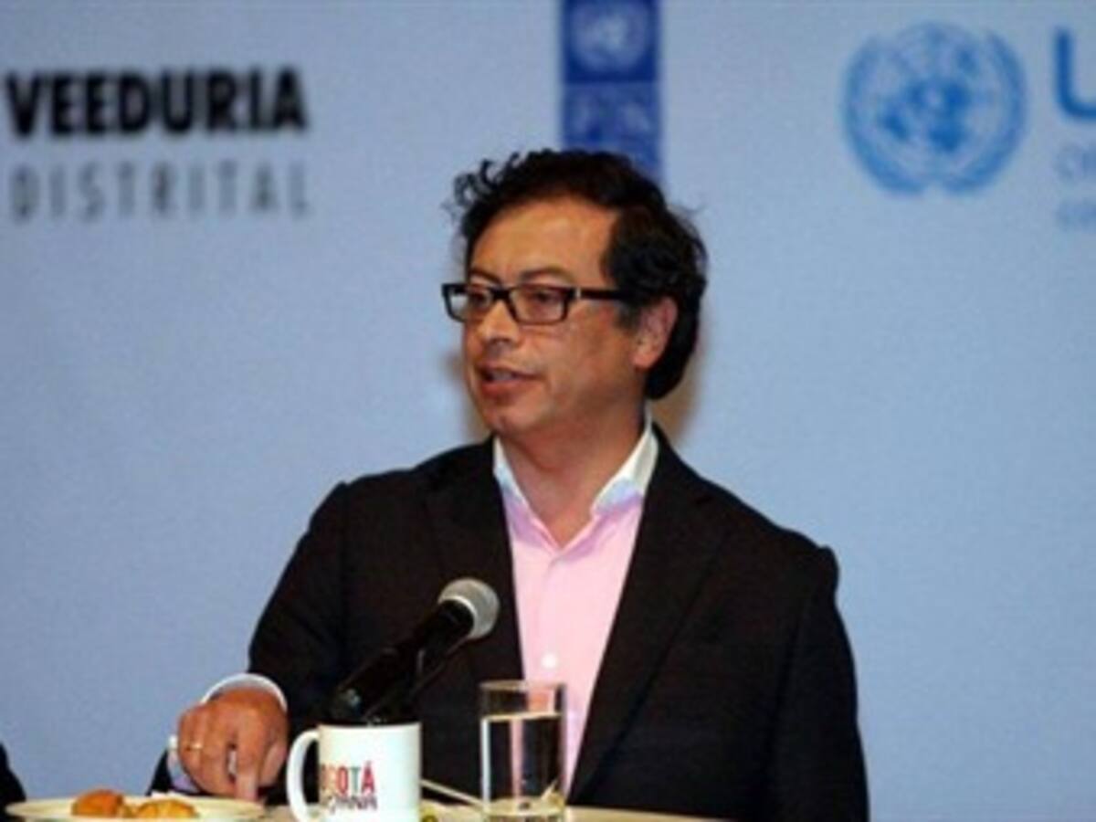Petro pide que María del Pilar Hurtado responda ante la justicia colombiana