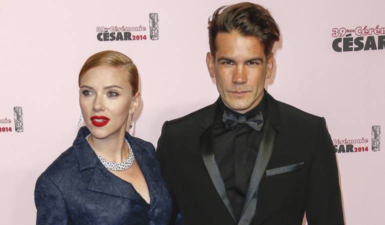Scarlett Johansson y su marido Romain Dauriac