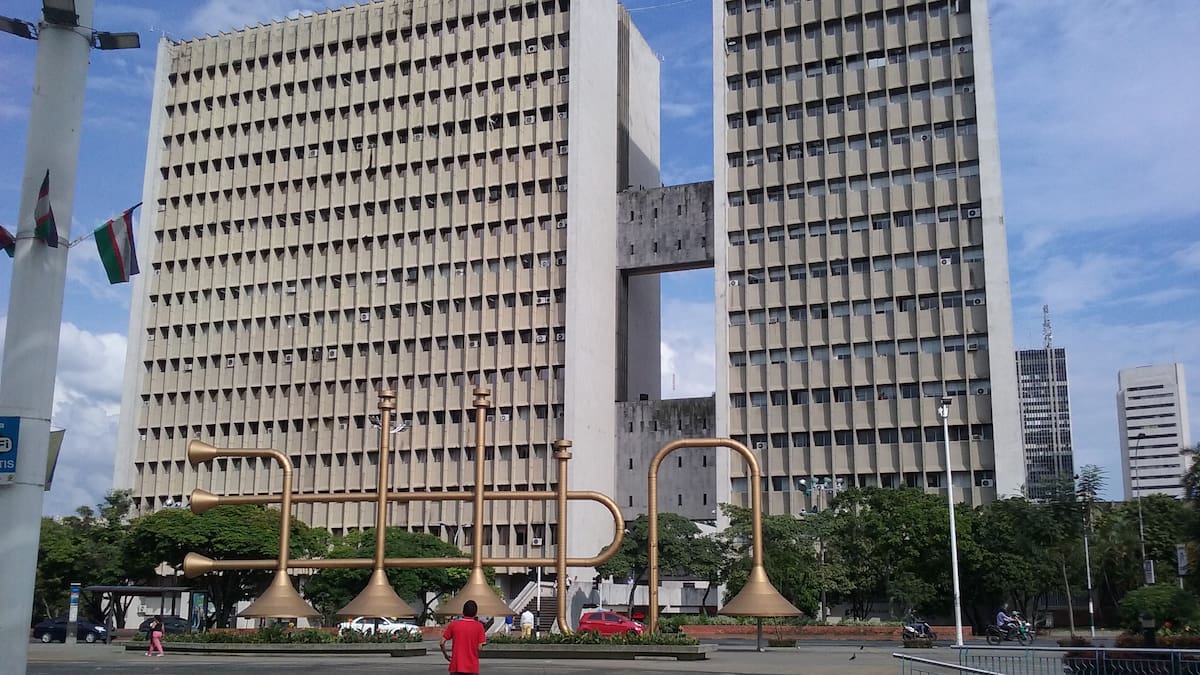 Alcalde de Cali ordena revisar devolución de dinero a bienes de interés cultural