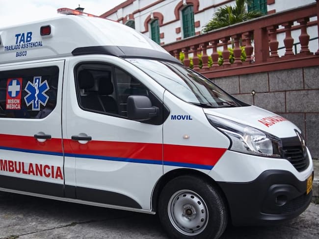 Invías realizó entrega de ambulancia al Hospital la Misericordia de Calarcá