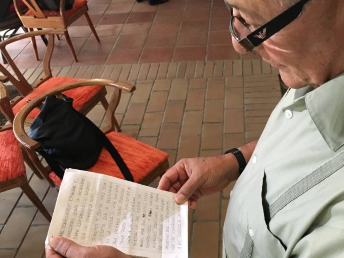 Indultado que protagonizó riña envía carta de excusas a negociadores de las Farc