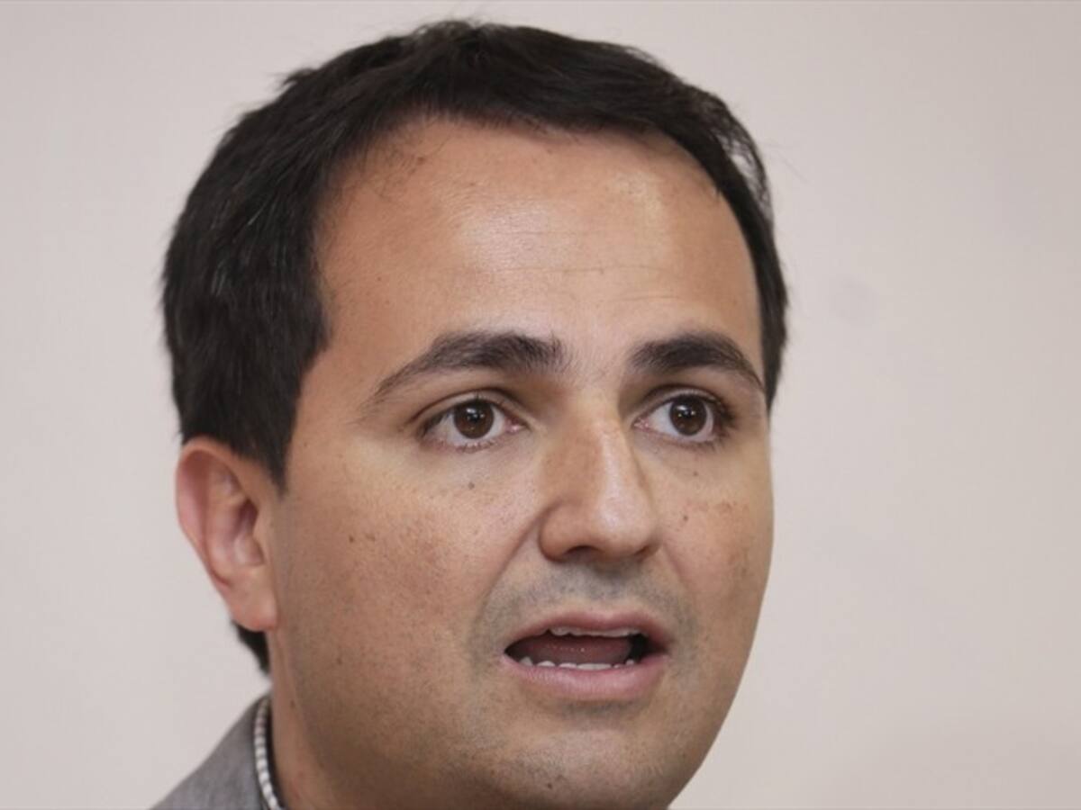 Creemos que este fin de semana se podría abrir el paso de la vía Medellín-Bogotá: Juan Gil