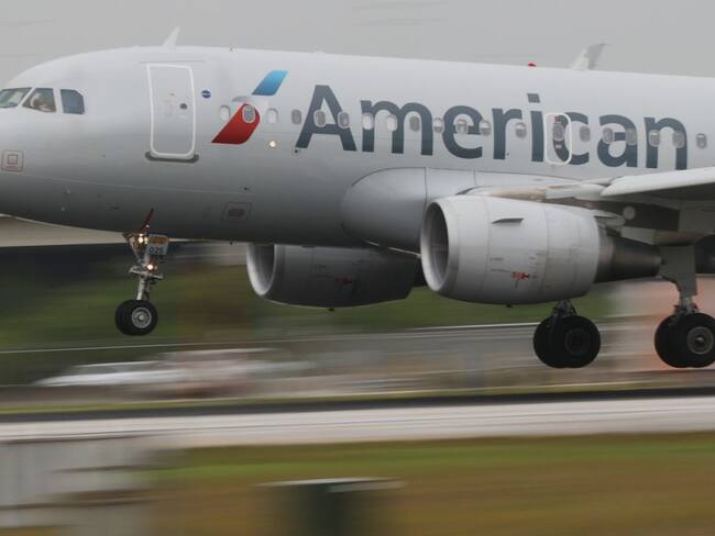 Retrasos y cancelaciones en American Airlines 