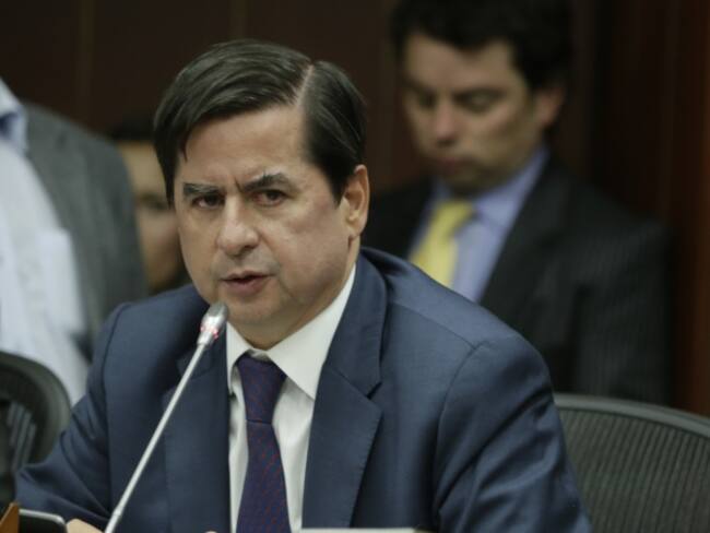 “Soy el primer defensor de la Constitución de 1991″: Juan Fernando Cristo, MinInterior (d)