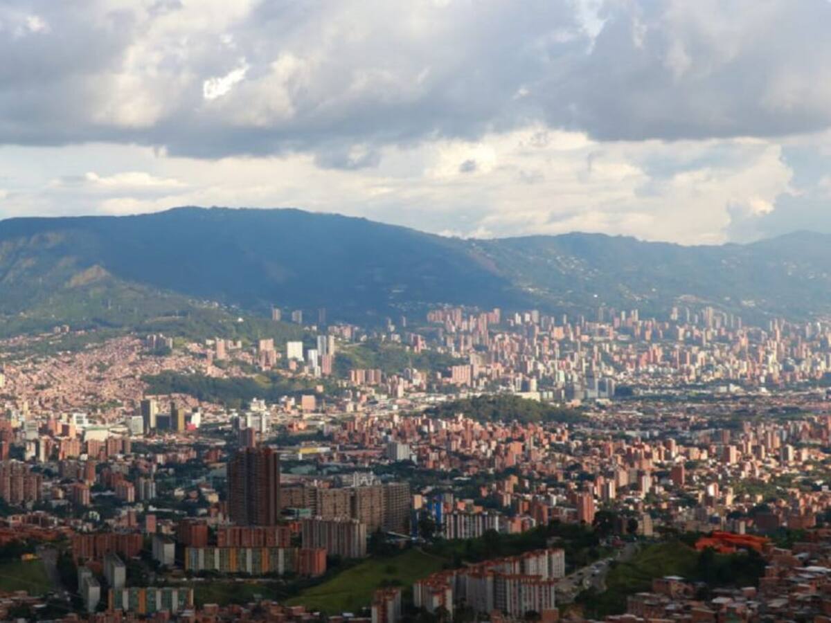 Estafadores estarían cobrando un millón de pesos por subsidios de vivienda