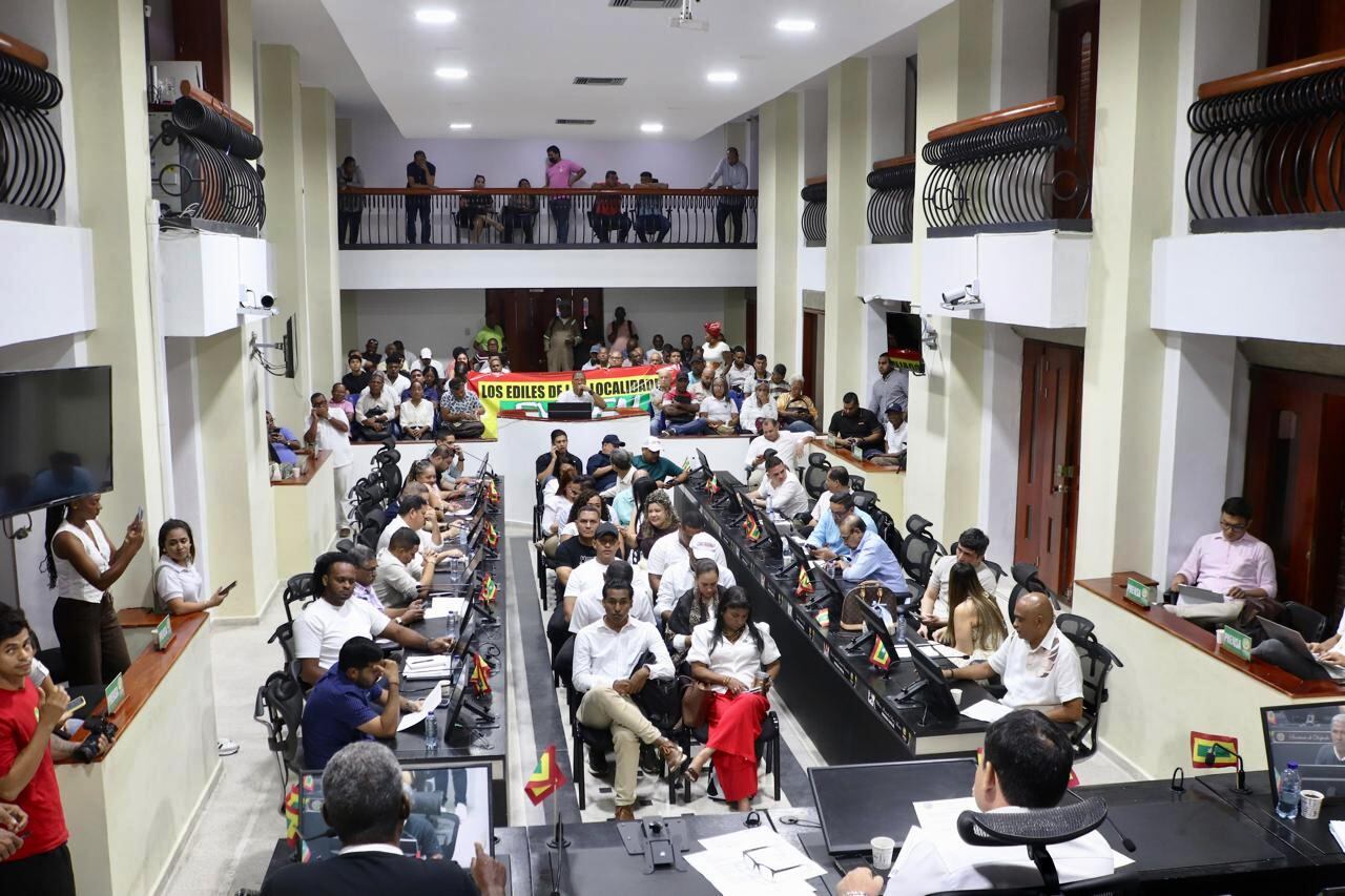 Concejo evalúa sobrecostos por multas de energía y atiende quejas del barrio Villa Rubia
