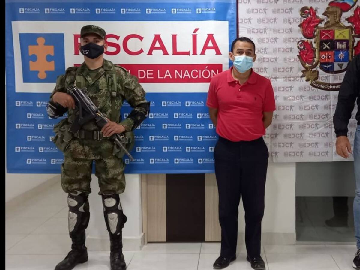 Capturado sacerdote que maltrataba a su novia