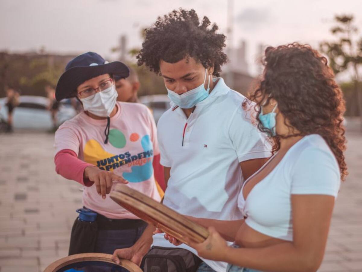 ‘Juntos Aprendemos’ estará recorriendo Cartagena con mensajes de educación