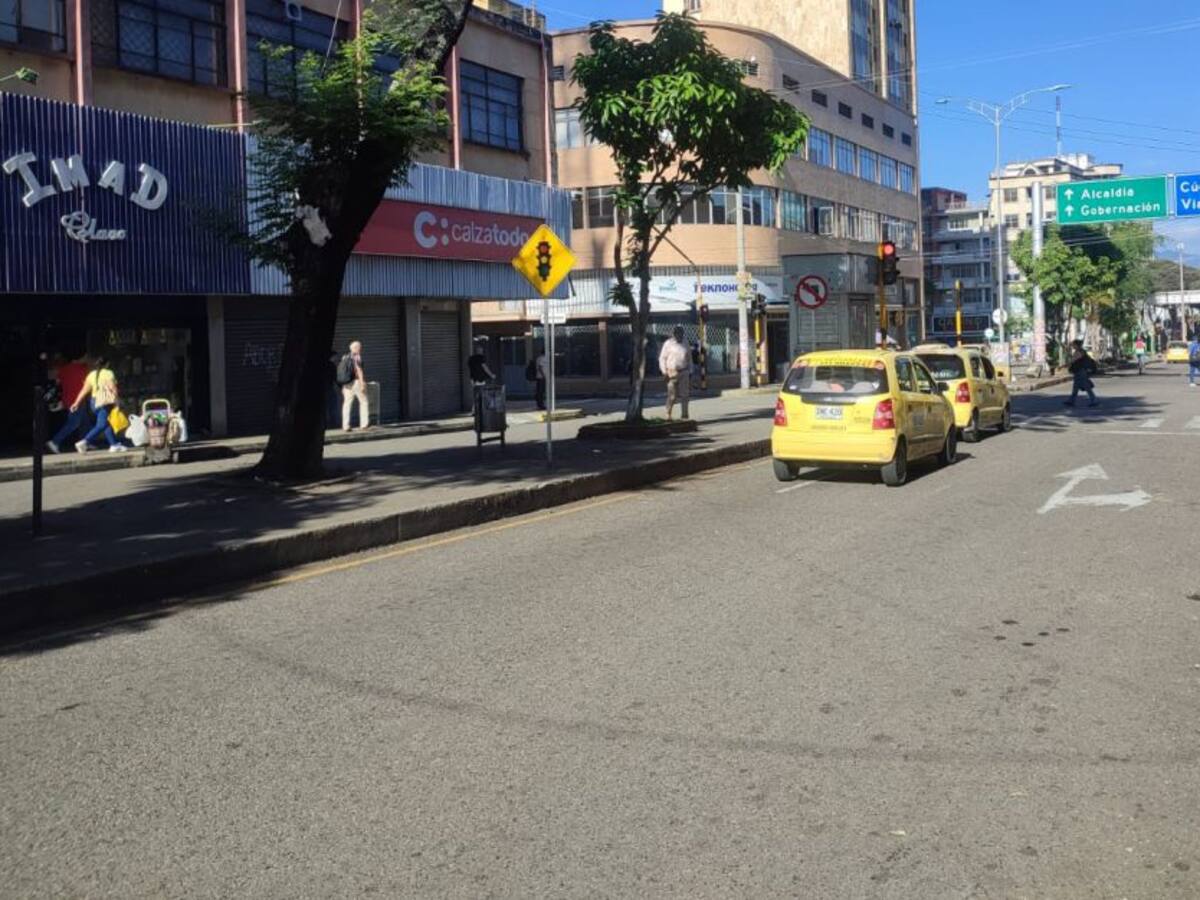 209 comparendos en el día sin carro y moto
